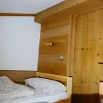 Dreigiebel Im Haus Lohrey