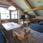 Dreigiebel Im Haus Lohrey