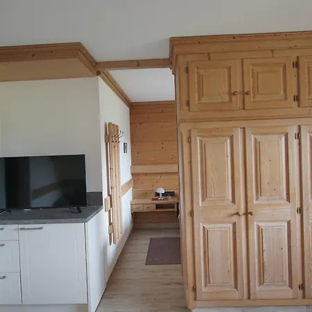 Dreigiebel Im Haus Lohrey * Reit im Winkl