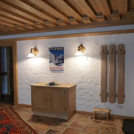 Dreigiebel Im Haus Lohrey *