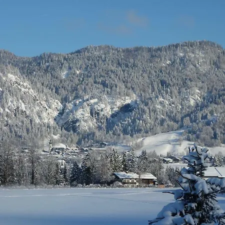 Διαμέρισμα Dreigiebel Im Haus Lohrey
