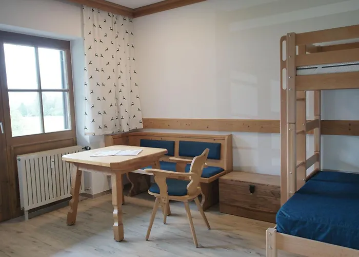 Appartement Dreigiebel Im Haus Lohrey Reit im Winkl