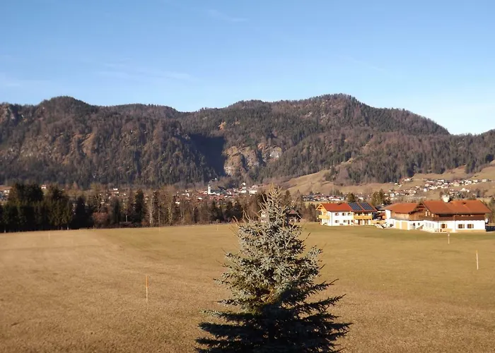 Dreigiebel Im Haus Lohrey Appartement Reit im Winkl